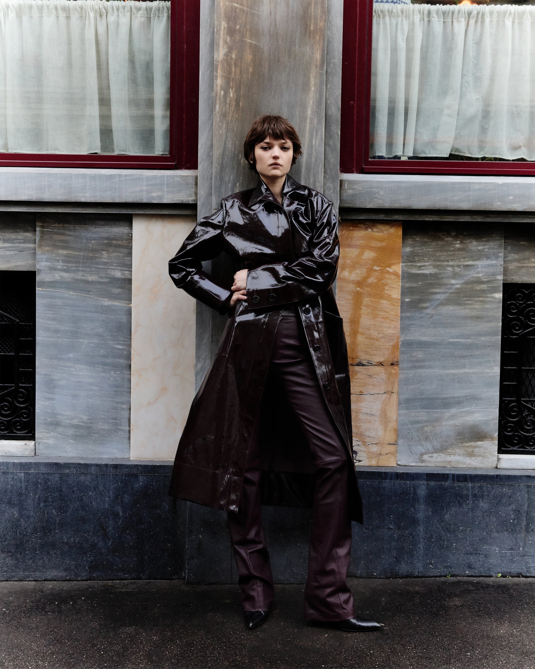 STOULS 黒レザーパンツ STOULS 黒レザーパンツ